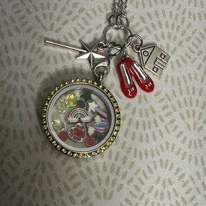 Stainless Steel Wizard of Oz Themed Floating Locket Charm 24 inch long Necklac